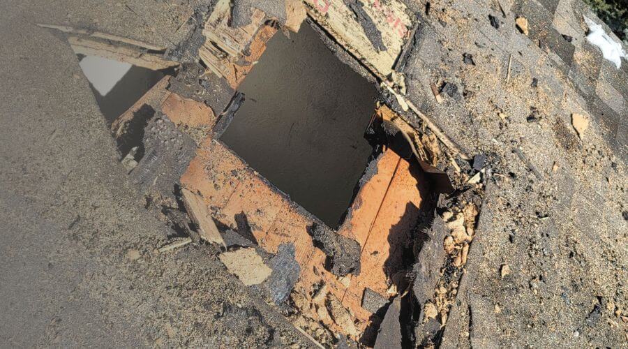 Why choose water damage restoration service for commercial water damage restoration in Gainesville